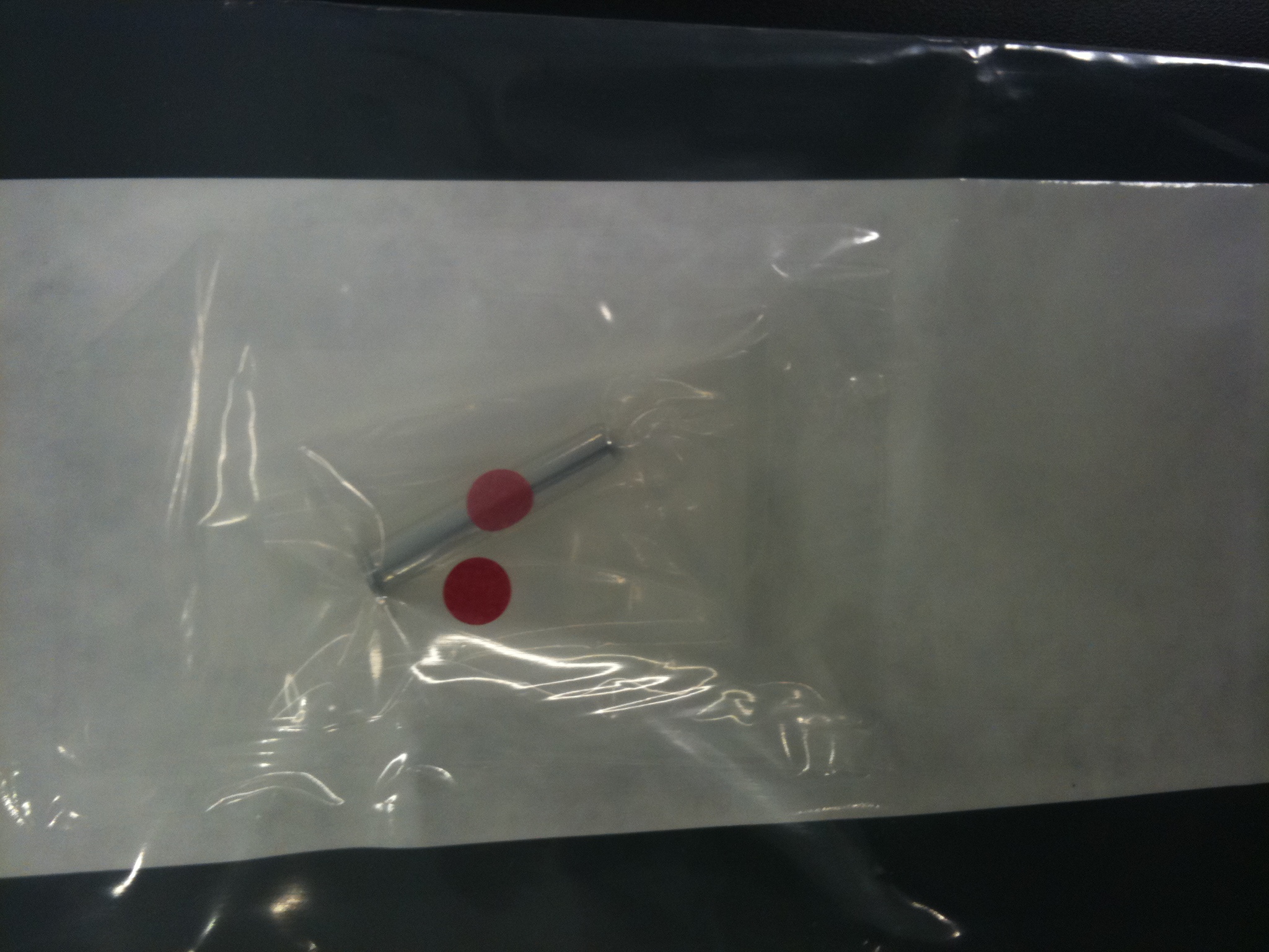 Axle in sterile packaging
